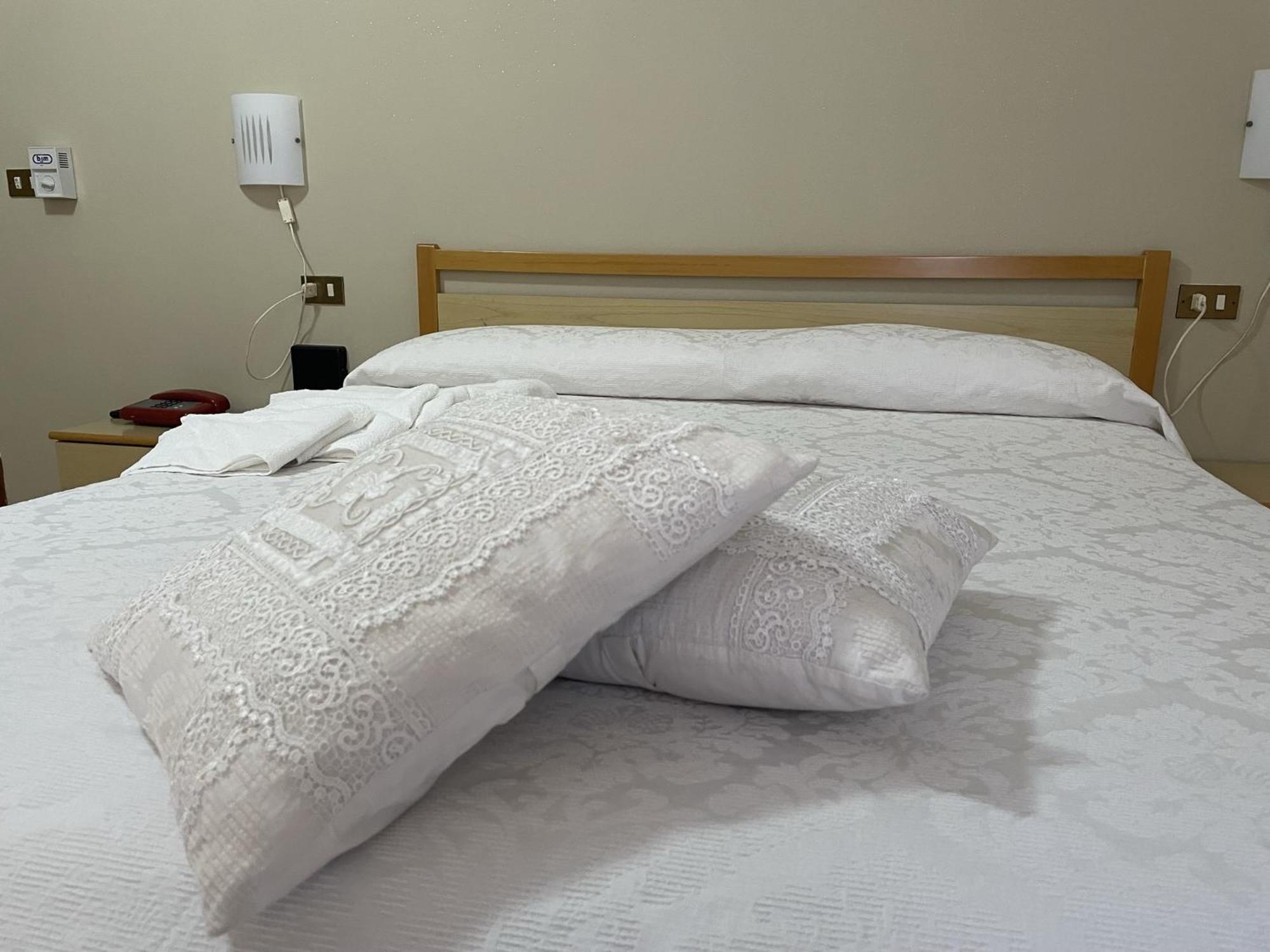 Hotel Park Jonio Steccato Pokój zdjęcie